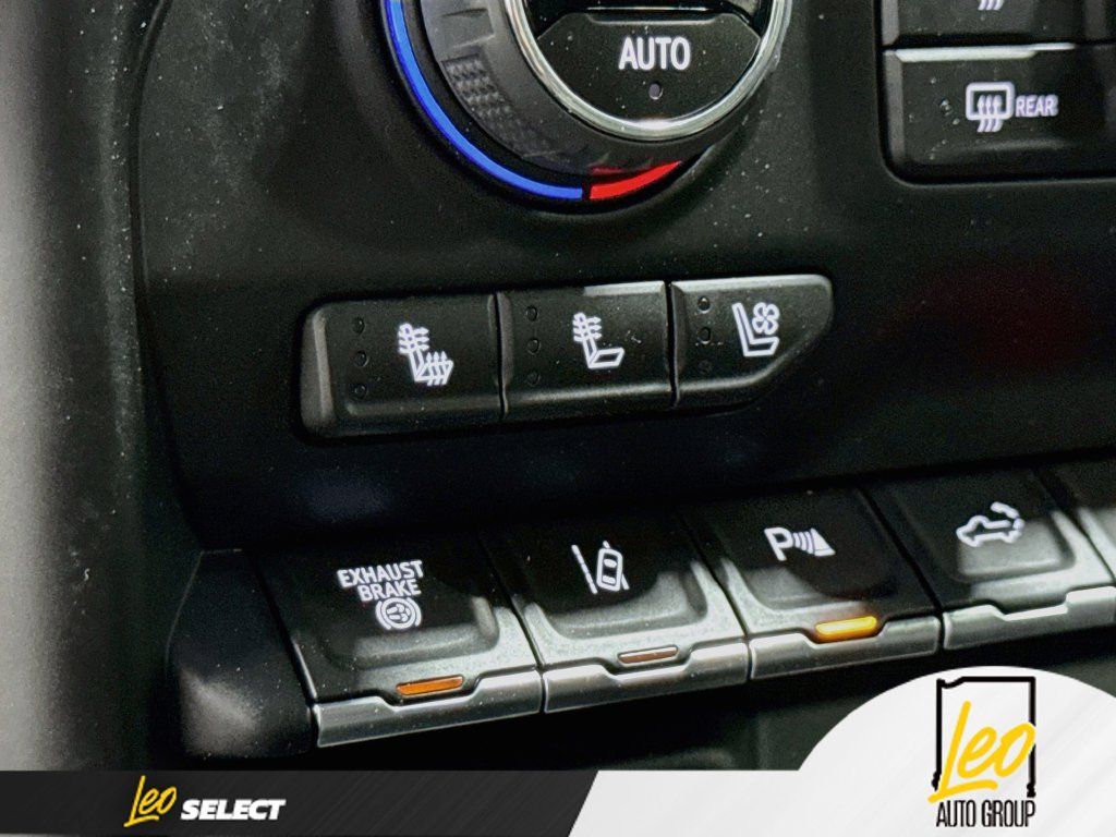 Used 2022 Chevrolet Silverado 2500 LTZ w/ LTZ Plus Package AWD/4WD image 25