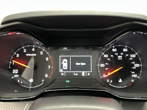 New 2026 Chevrolet Trax LS w/ LS Convenience Package FWD image 22