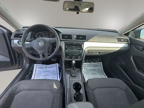 Used 2014 Volkswagen Passat 1.8T S FWD image 12