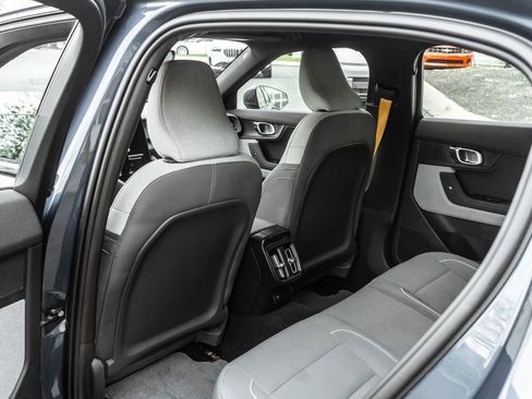 Used 2023 Polestar Polestar 2 w/ Pilot Pack AWD/4WD image 28