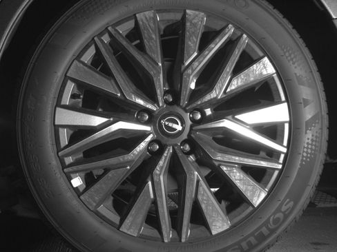 Used 2026 Nissan Altima 2.5 SV FWD image 17