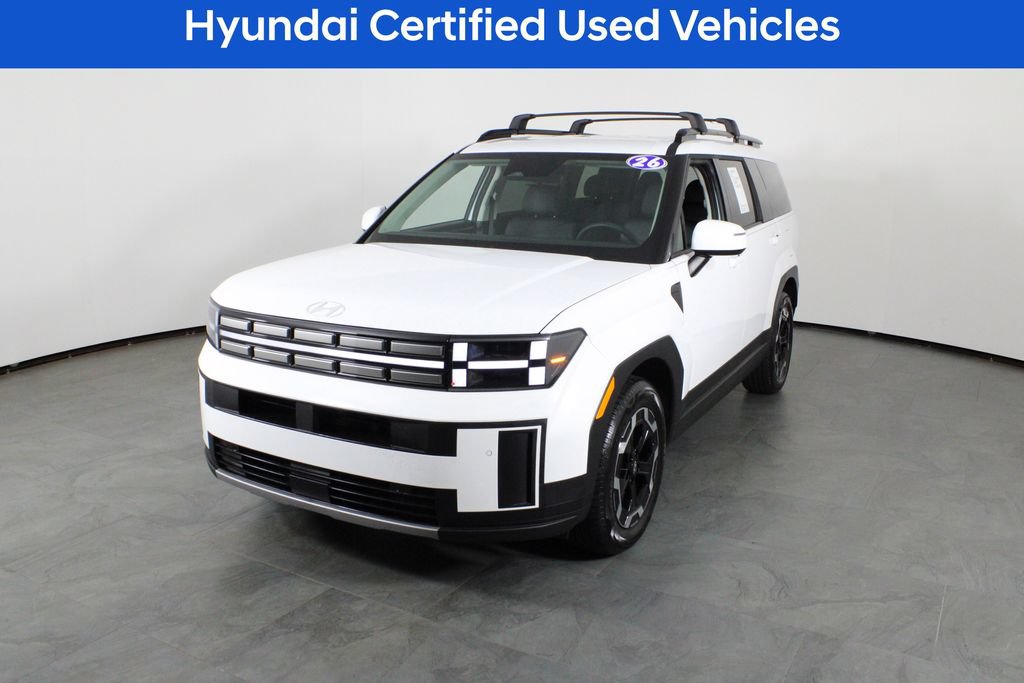 Used 2026 Hyundai Santa Fe SEL FWD image 2