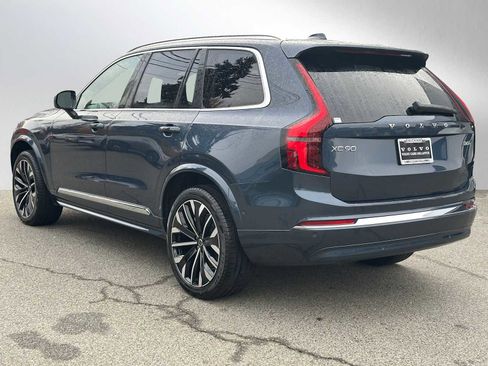 Certified 2025 Volvo XC90 B6 Plus image 5