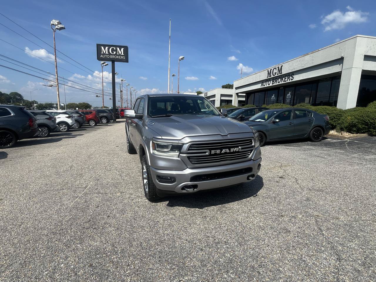Used 2021 RAM 1500 Laramie w/ Laramie Southwest Edition AWD/4WD image 2