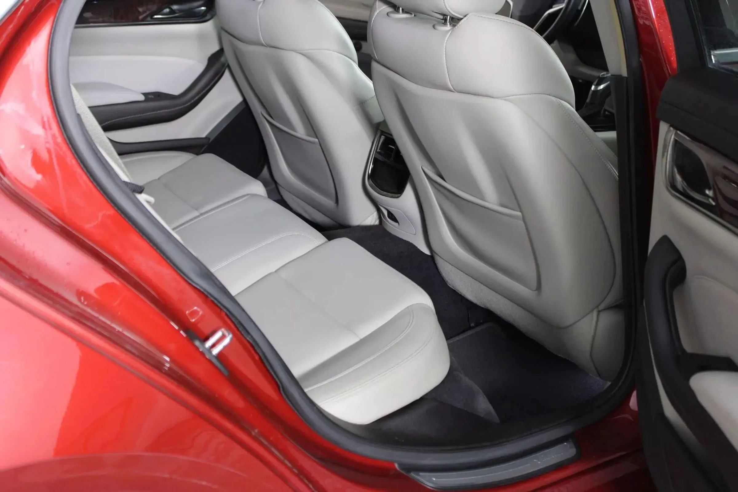 Used 2019 Cadillac CTS AWD Sedan image 35