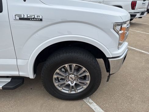 Used 2020 Ford F150 Lariat image 4