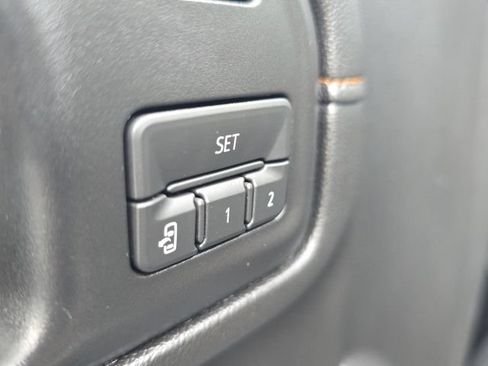 Used 2020 GMC Sierra 3500 AT4 w/ AT4 Premium Package AWD/4WD image 26