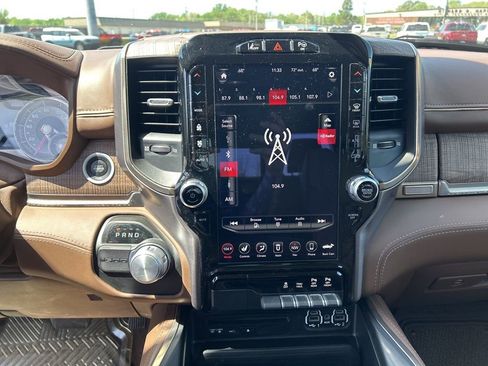 Used 2019 RAM 1500 Limited image 17