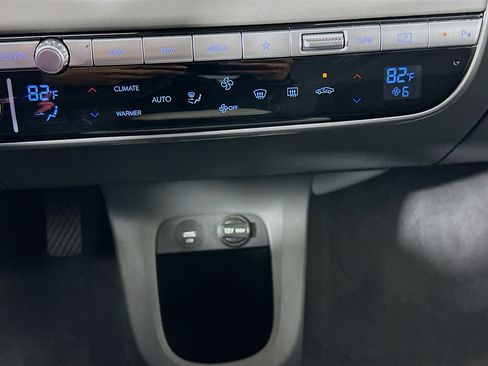 Used 2024 Hyundai Ioniq 5 SEL image 24