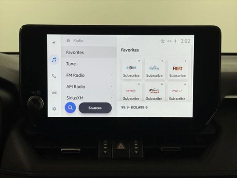 Certified 2025 Toyota RAV4 XSE image 30