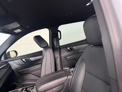 Used 2026 Buick Enclave Preferred FWD image 23