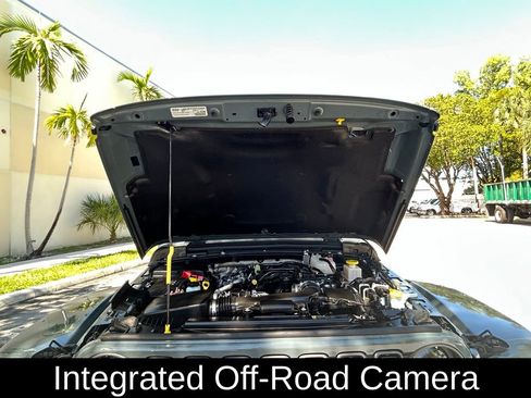 Certified 2025 Jeep Gladiator Rubicon image 29