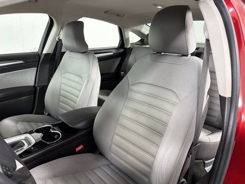 Used 2015 Ford Fusion S FWD image 9