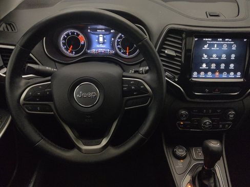 Used 2019 Jeep Cherokee Limited image 22