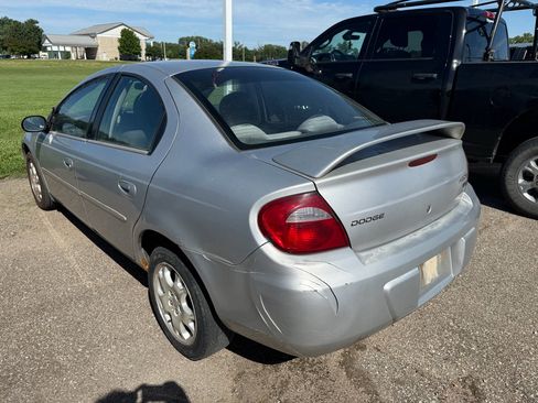 Used 2005 Dodge Neon SXT FWD image 12