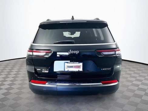 Used 2023 Jeep Grand Cherokee L Limited AWD/4WD image 10