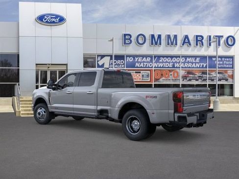 New 2026 Ford F350 4x4 Crew Cab DRW Super Duty image 4