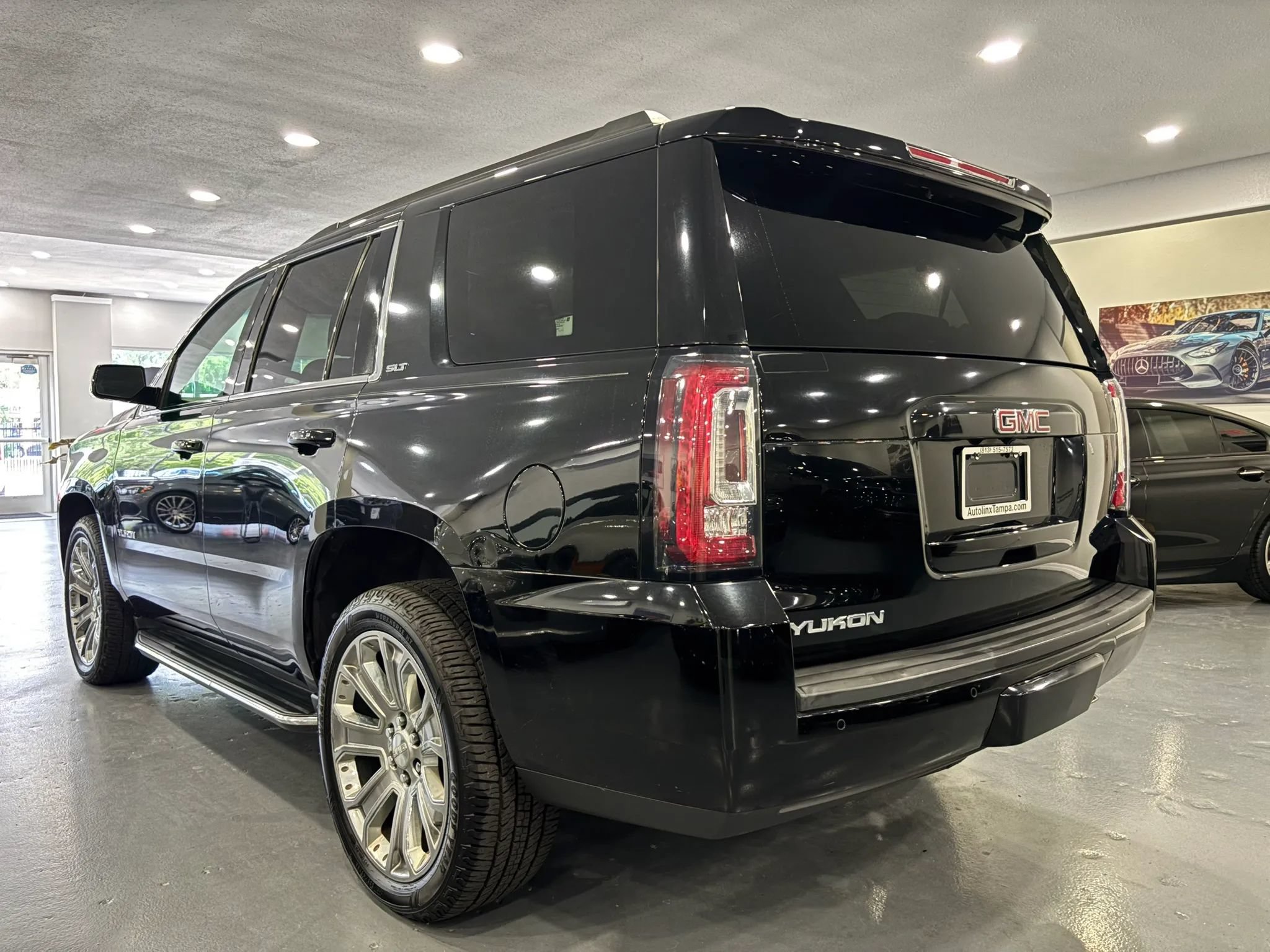 Used 2019 GMC Yukon SLT w/ Open Road Package RWD image 5