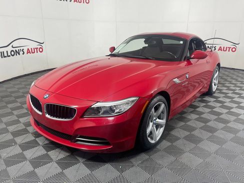 Used 2014 BMW Z4 sDrive28i image 2