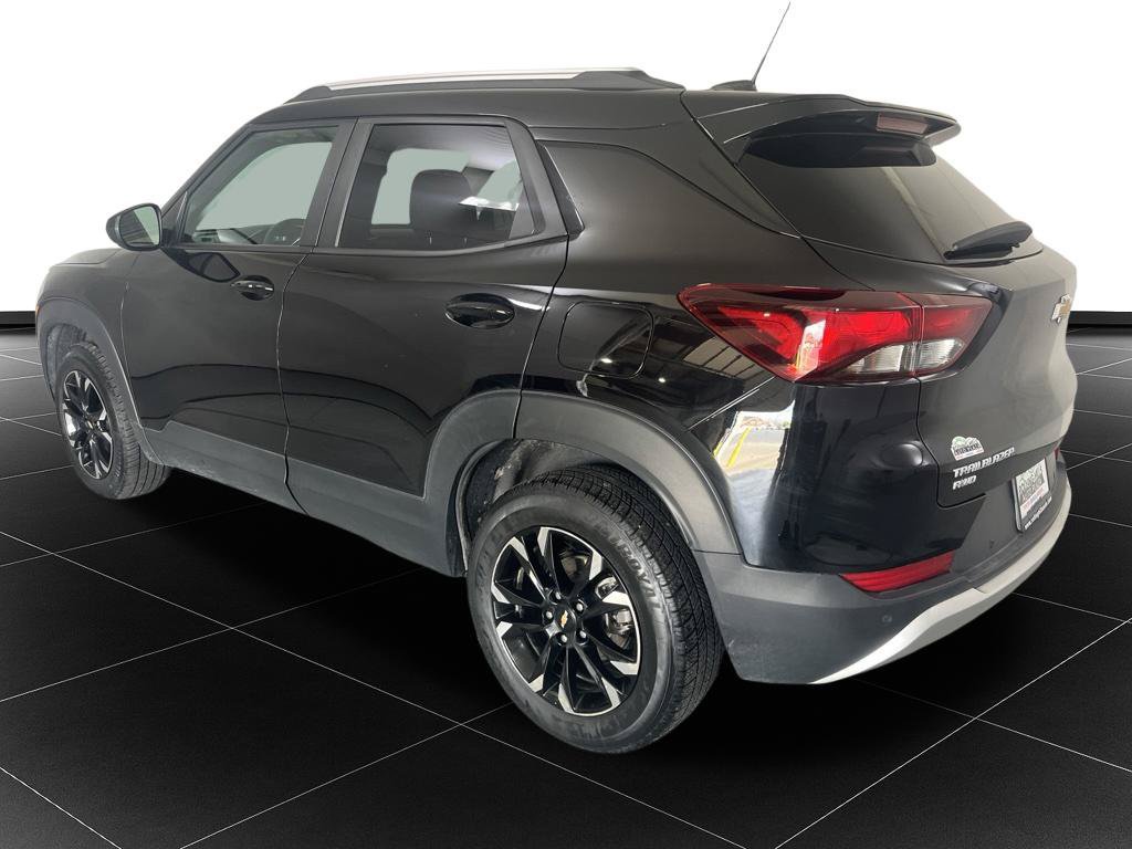 Used 2021 Chevrolet TrailBlazer LT w/ Premium Seating Package AWD/4WD image 3