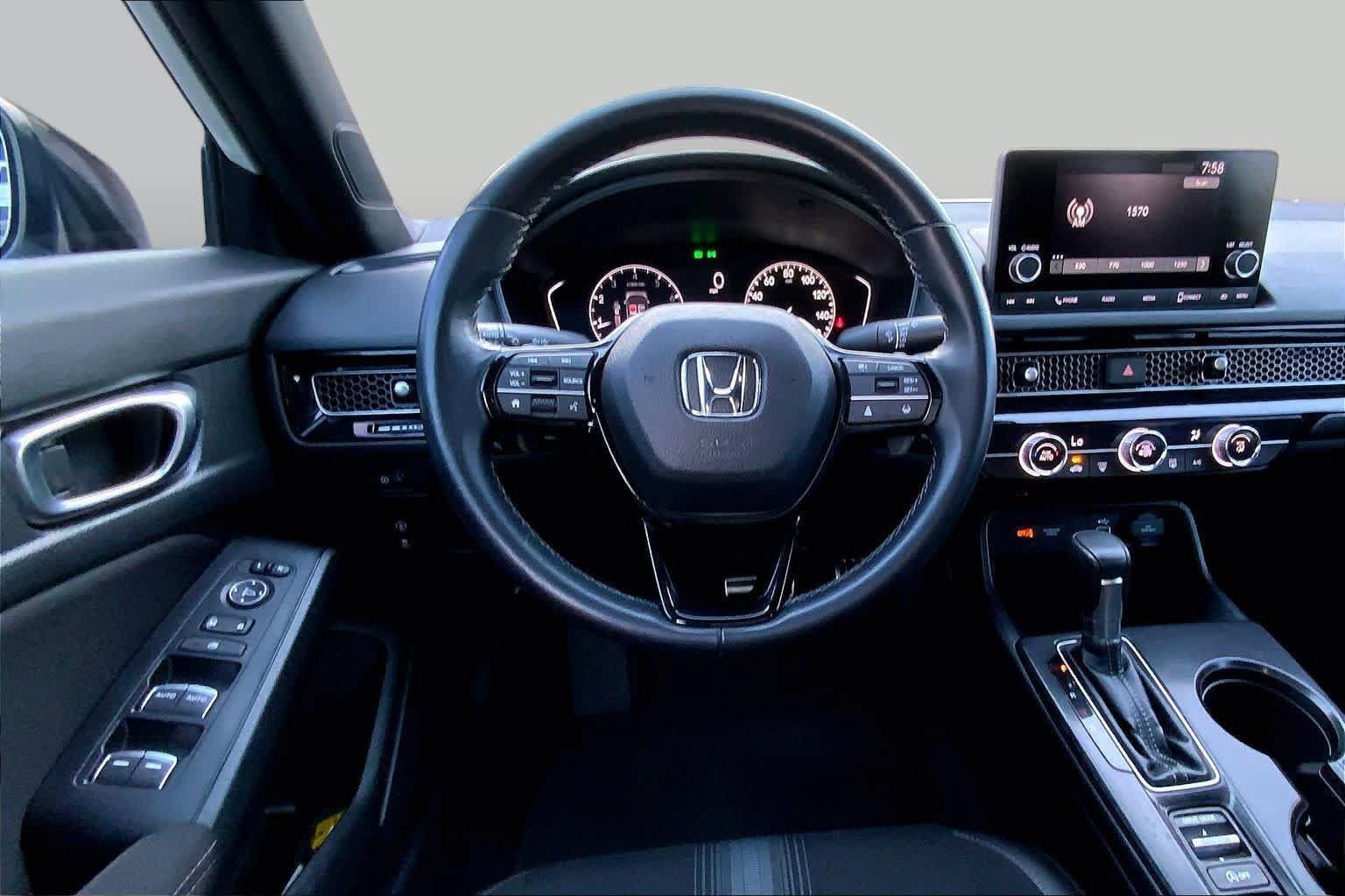 Used 2024 Honda Civic Sport image 6