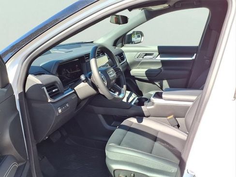 New 2026 GMC Terrain Elevation w/ Elevation Premium Package FWD image 17