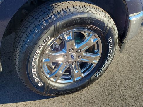 Used 2023 Ford F150 XLT w/ Equipment Group 302A High image 5