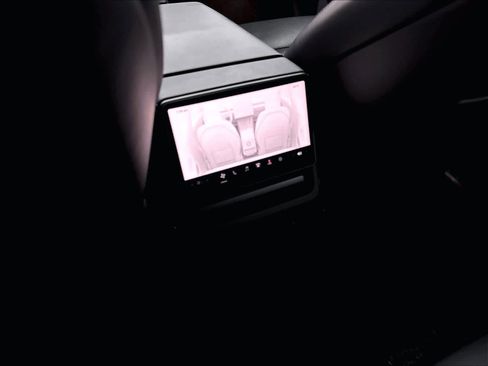 Used 2024 Tesla Model 3 Standard Range RWD image 37