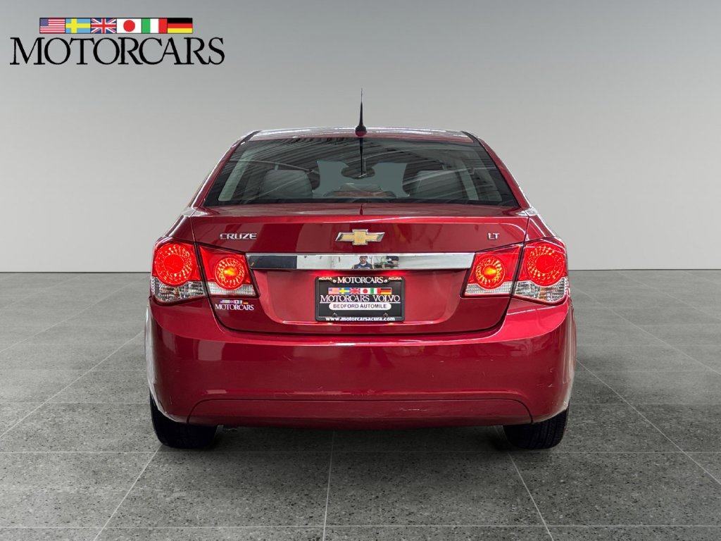 Used 2011 Chevrolet Cruze LT FWD image 4