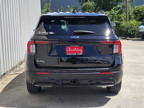 New 2025 Ford Explorer ST-Line w/ Premium Package image 6