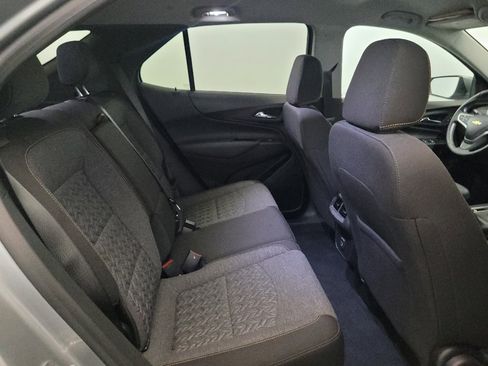 Used 2023 Chevrolet Equinox LT w/ Driver Convenience Package AWD/4WD image 19