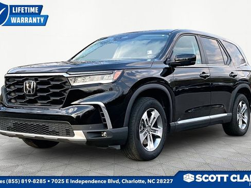 Used 2023 Honda Pilot EX-L image 3