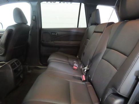 Used 2022 Honda Passport EX-L image 32