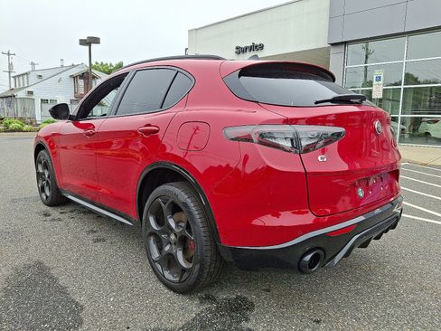 New 2024 Alfa Romeo Stelvio Veloce image 4