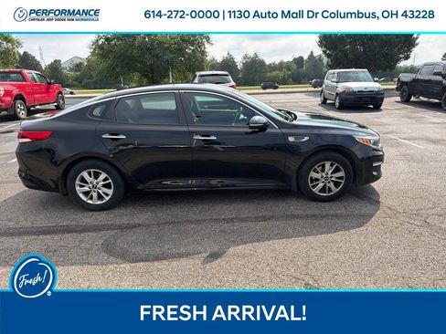 Used 2017 Kia Optima LX FWD image 3