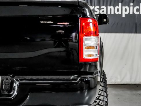 Used 2022 RAM 2500 Big Horn AWD/4WD image 42