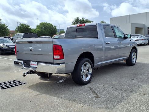 Used 2019 RAM 1500 Classic SLT RWD image 24