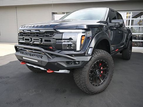 Used 2025 Ford F150 Raptor w/ Equipment Group 803A Raptor R AWD/4WD image 4