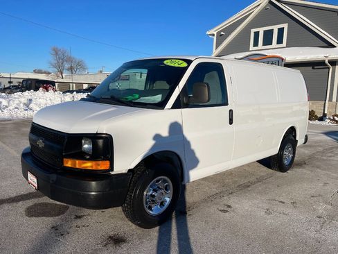 Used 2014 Chevrolet Express 2500 2500 3dr Cargo Van image 1