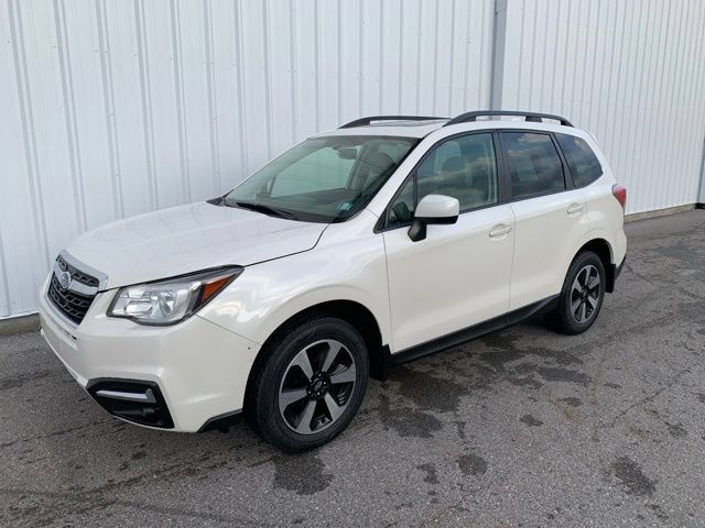 Used 2018 Subaru Forester 2.5i Premium w/ All-Weather Package AWD/4WD image 4