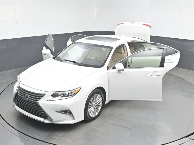 Used 2017 Lexus ES 350 w/ Premium Package FWD image 51