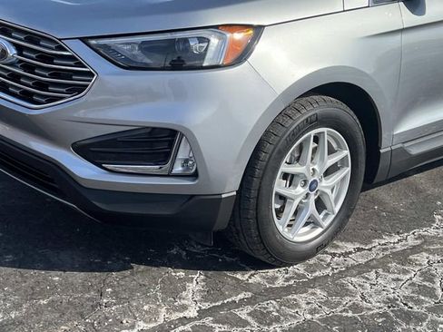 Certified 2022 Ford Edge SEL w/ Convenience Package image 9