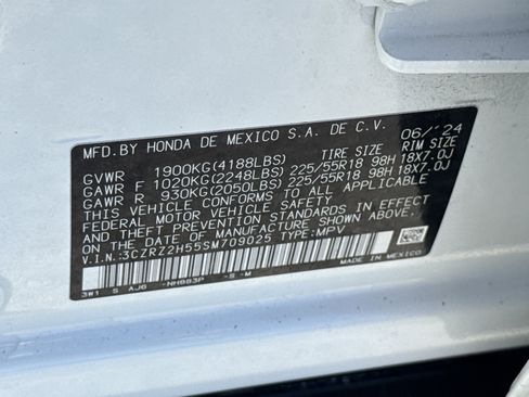 Certified 2025 Honda HR-V Sport image 43