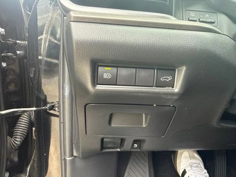 Used 2024 Toyota Grand Highlander AWD image 26