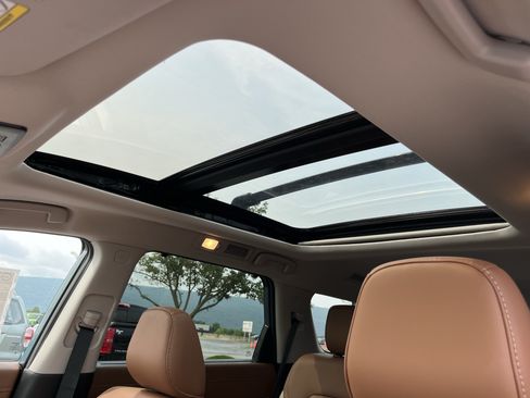 New 2026 Nissan Pathfinder Platinum AWD/4WD image 26