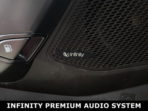 Used 2017 Hyundai Santa Fe SE w/ SE Ultimate Tech Package 03 image 18