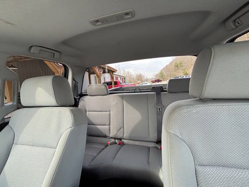 Used 2017 Chevrolet Silverado 2500 W/T w/ WT Convenience Package image 19