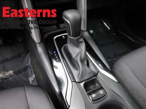 Used 2024 Toyota Corolla Cross LE image 13