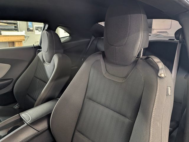 Used 2012 Chevrolet Camaro LS RWD image 11