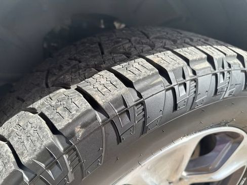 Used 2022 RAM 1500 Laramie w/ Sport Appearance Package AWD/4WD image 27
